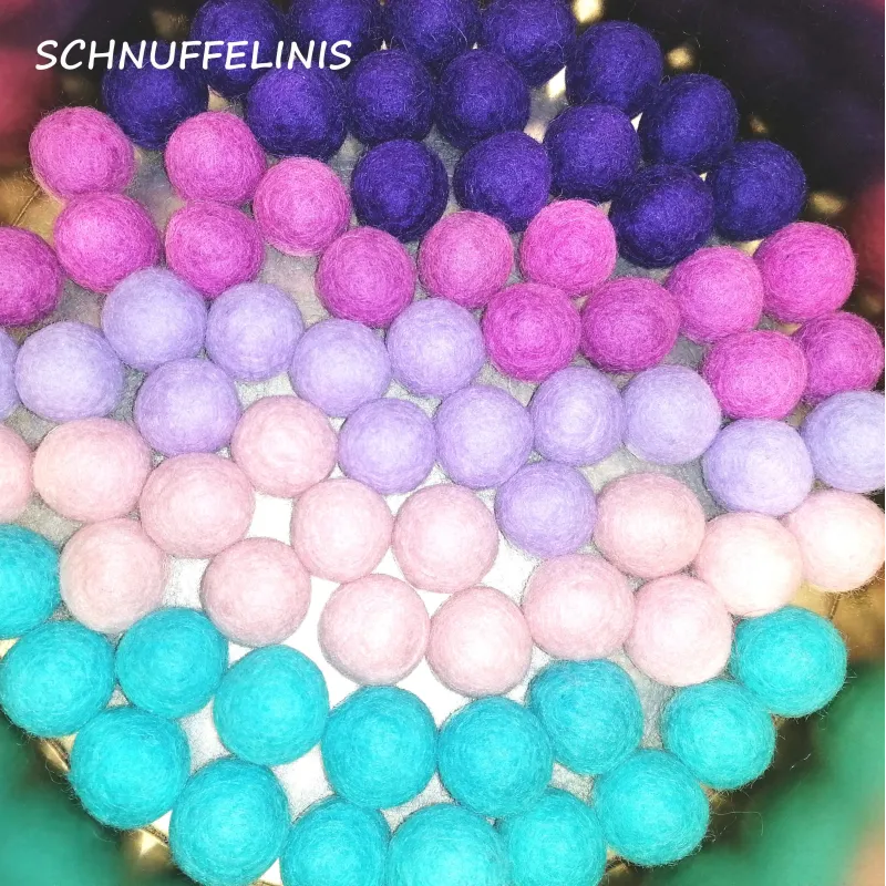 Filzkugeln Miami, artdeco, Pastellfarben, Mädchenfarben, pinke Filzkugel, Mobile Filzkugeln