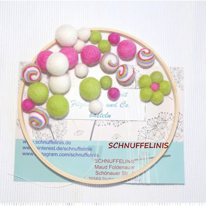 Filzkugeln Set Baby mobile, sanfter Blütenwirbel Mobile,Baby Geschenk