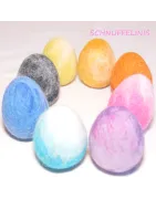 Uova di Pasqua screziate, uova infeltrite pastello, Pasqua con i bambini